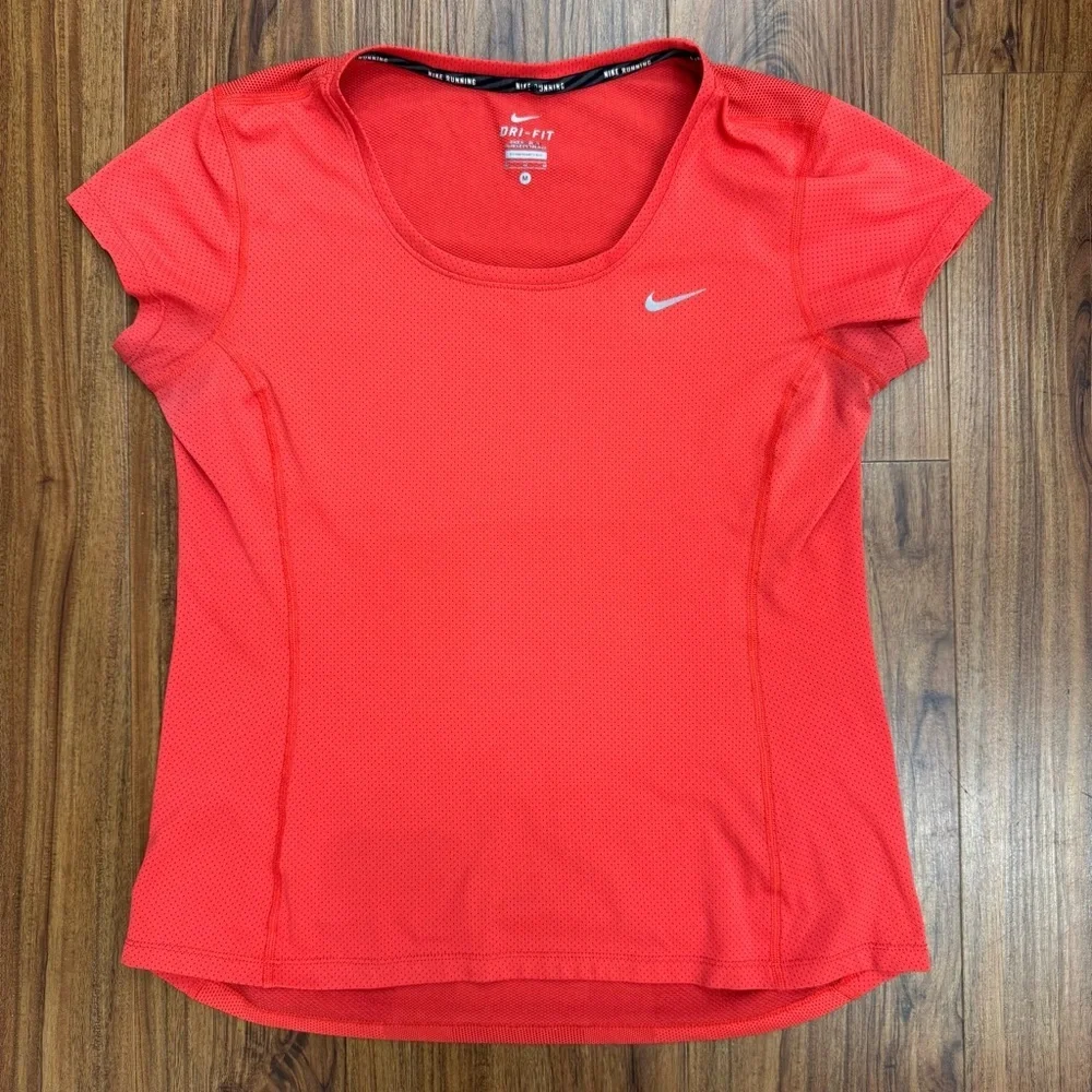 Nike Dri-Fit Mesh Reflective Running Tee Size Medium